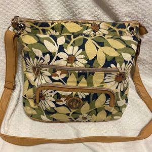 Relic crossbody floral bag